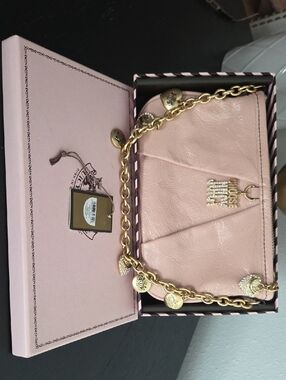 Juicy Couture Vintage NWT mini bag. Color Rose 605.